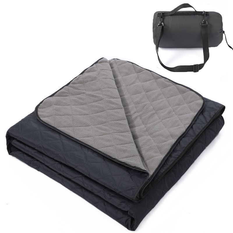 2-in-1 Winter Camping Warmth Kit with Carry Bag: 210 * 75cm Navy Blue Portable Waterproof Warm Sleeping Bag and 200 * 140cm Large Black Double Layer Waterproof Fleece Camping Blanket for Hiking Travel Indoor Outdoor Use - SportZone.co.nz