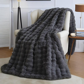 Black Grey Luxury Tuscany Fleece Rabbit Fur Bubble Blanket (200 x 230 CM) - Double - Sided Thickened Soft Plush Bedding & Extra Large Bed Blanket - SportZone.co.nz