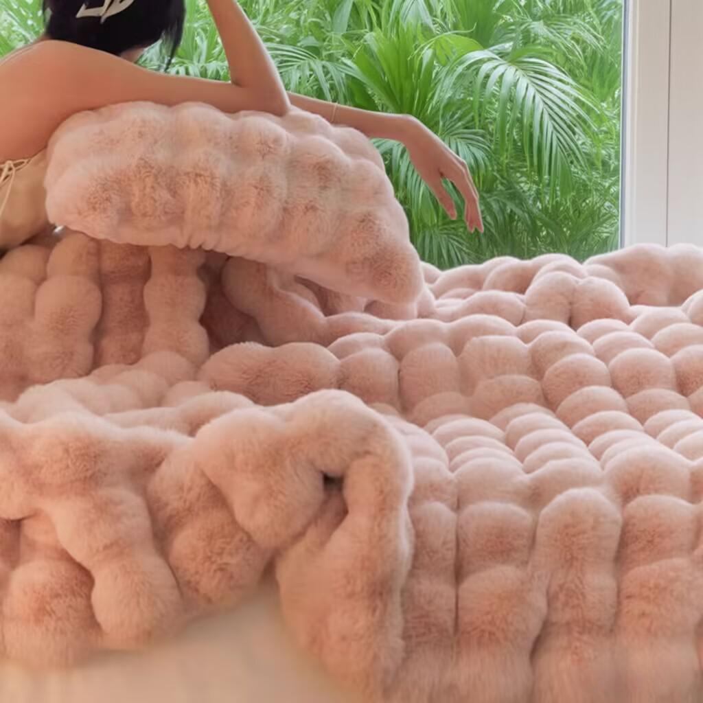 Pink Luxury Tuscany Fleece Rabbit Fur Bubble Blanket (200 x 230 CM) - Double - Sided Thickened Soft Plush Bedding & Extra Large Bed Blanket - SportZone.co.nz